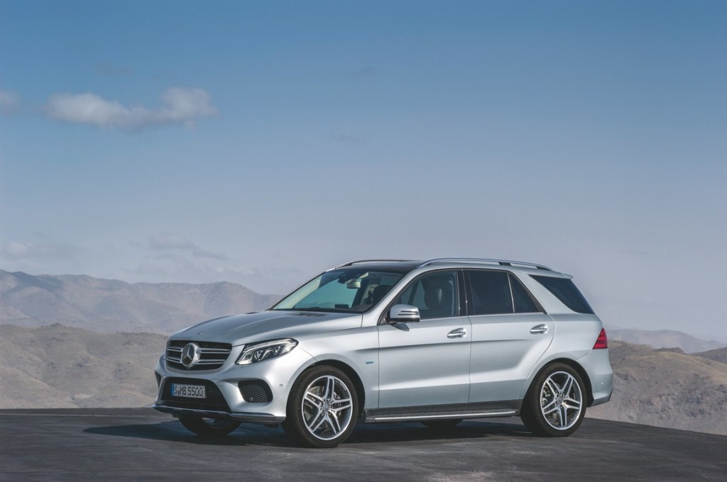 GLE 500 e (Plug-In Hybrid) W 166, 2015 Exterieur: Diamantsilber Metallic, AMG Line Exterieur Exterior: diamond silver metalic, AMG line exterior