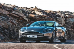 ASTON MARTIN DB11 9