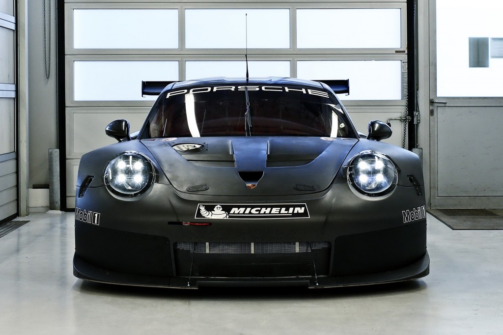 PORSCHE RSR 2017