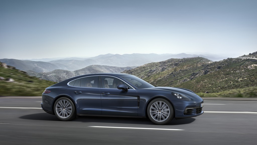 2017-porsche-panamera
