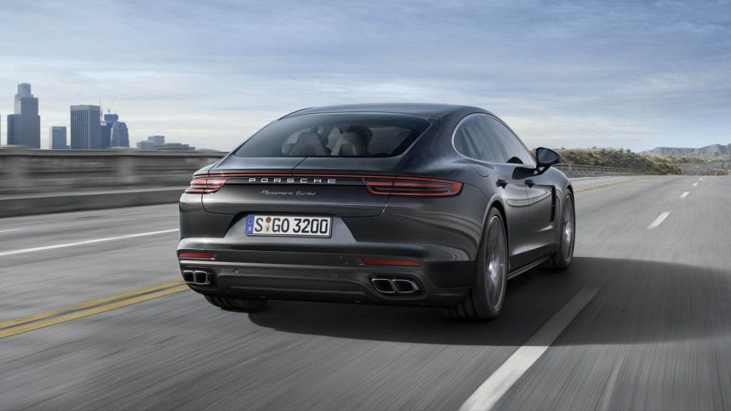 2017-porsche-panamera (11)
