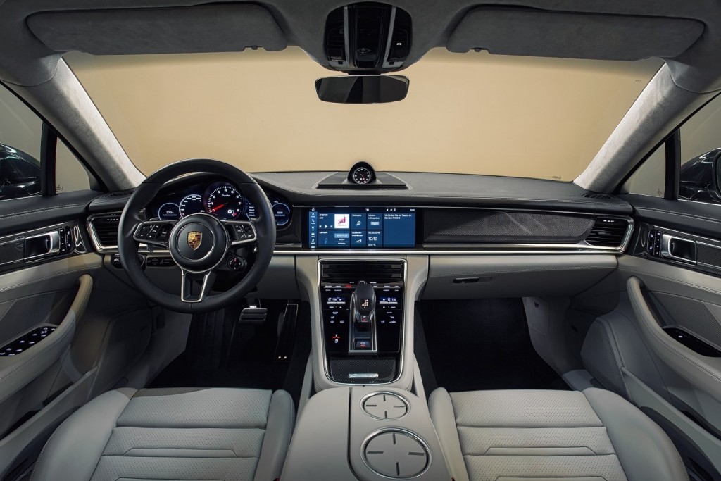 Porsche-Panamera-2017-1600-1a