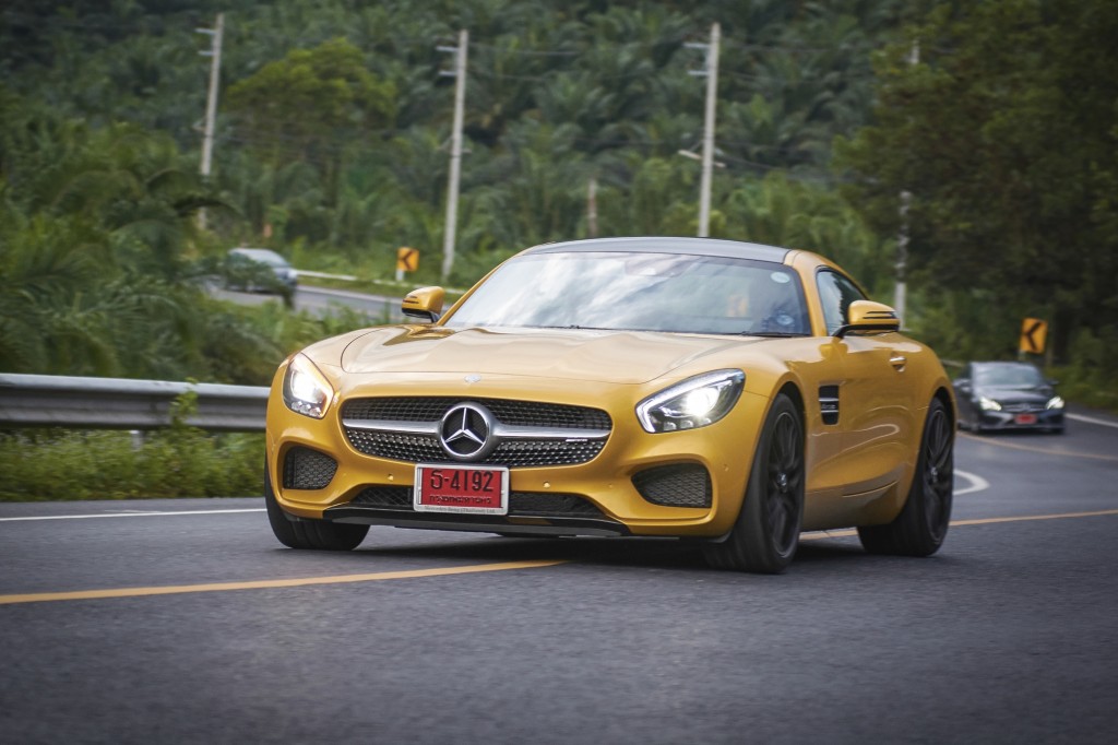 พี่น้องลองรถ AMG GT S