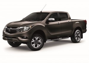 2016-Mazda-BT-50-PRO-front-three-quarter-full-side-official