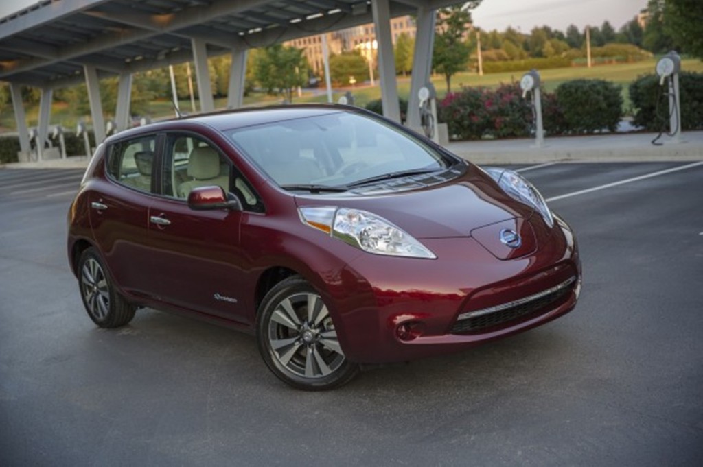 2016-nissan-leaf