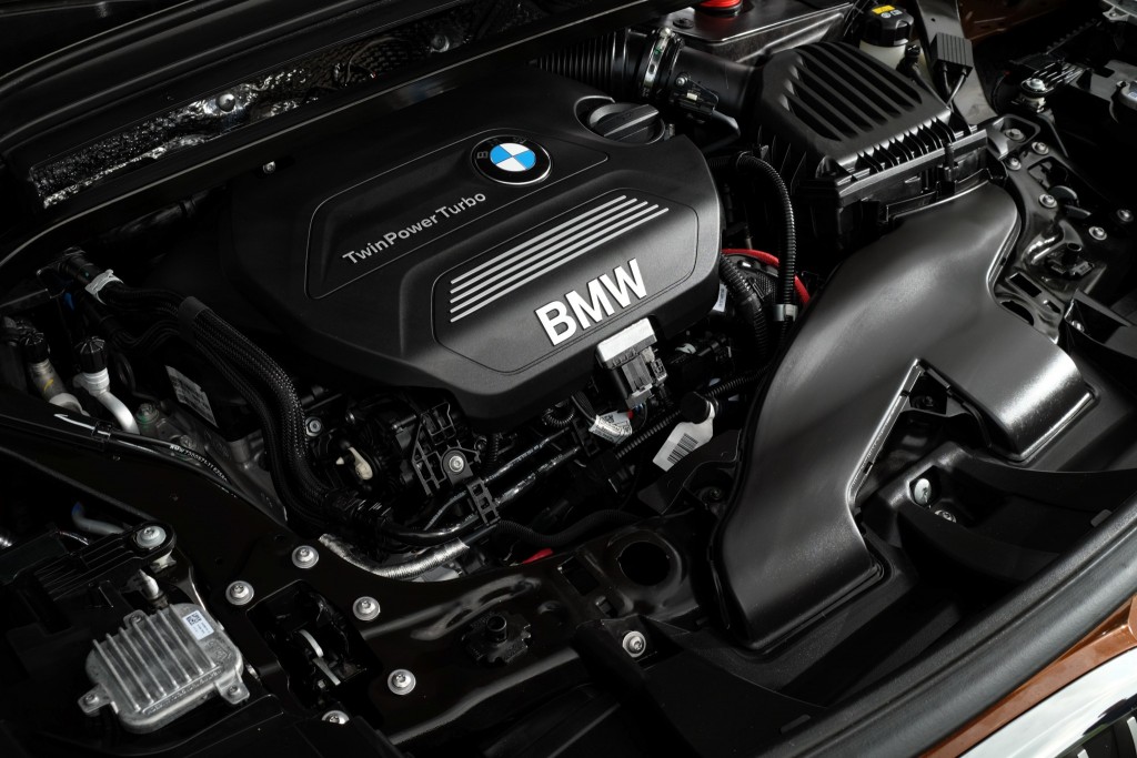 BMW X1 sDrive18d (95)