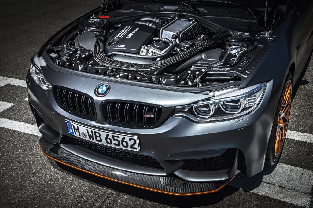 BMW M4 GTS (2)