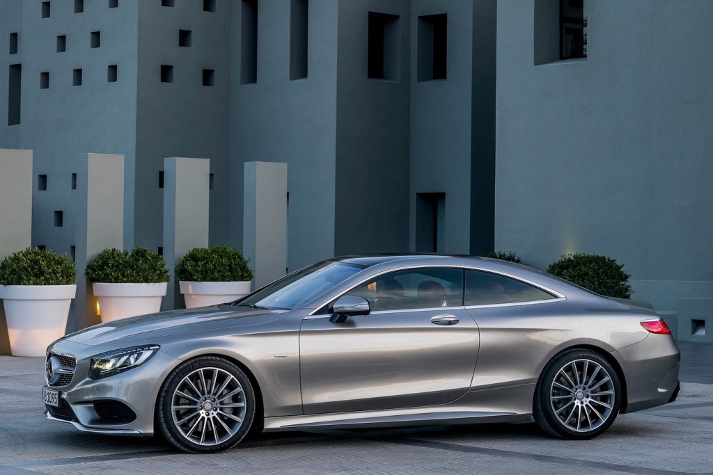 Mercedes-Benz-S-Class_Coupe-2015-1600-03