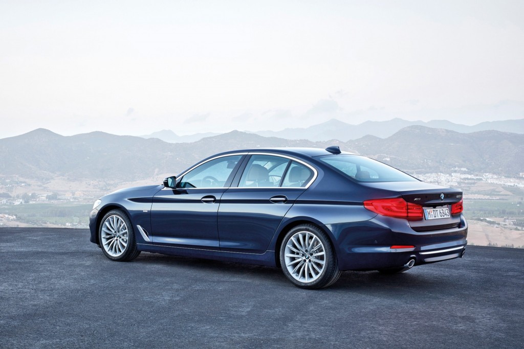 P90237302_highRes_the-new-bmw-5-series