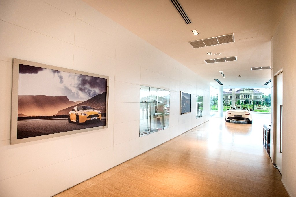 Aston Martin Showroom 1