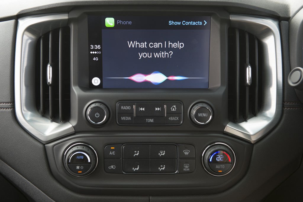 2017 Chevrolet Colorado_MyLink Siri Apple Carplay