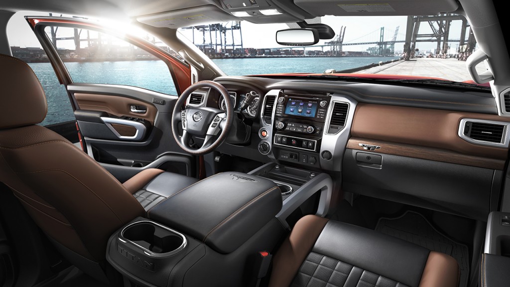 2017-nissan-titan-xd-interior-console-original