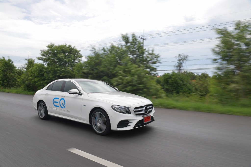 MB E350e AMG 02