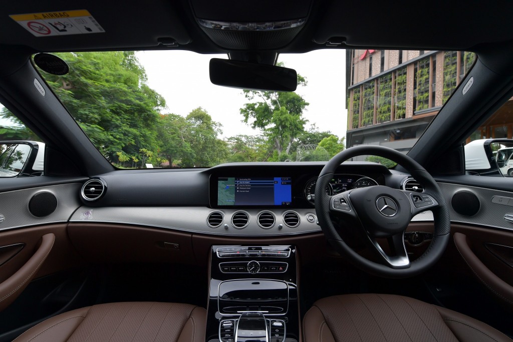 MB E350e AMG IN01
