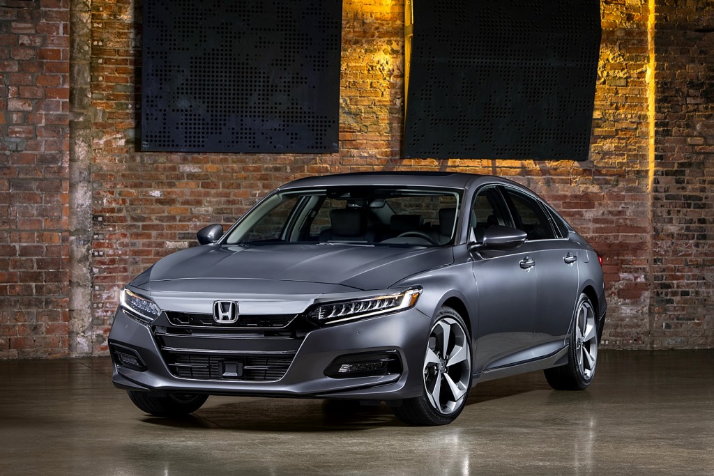 11 - 2018 Honda Accord Touring