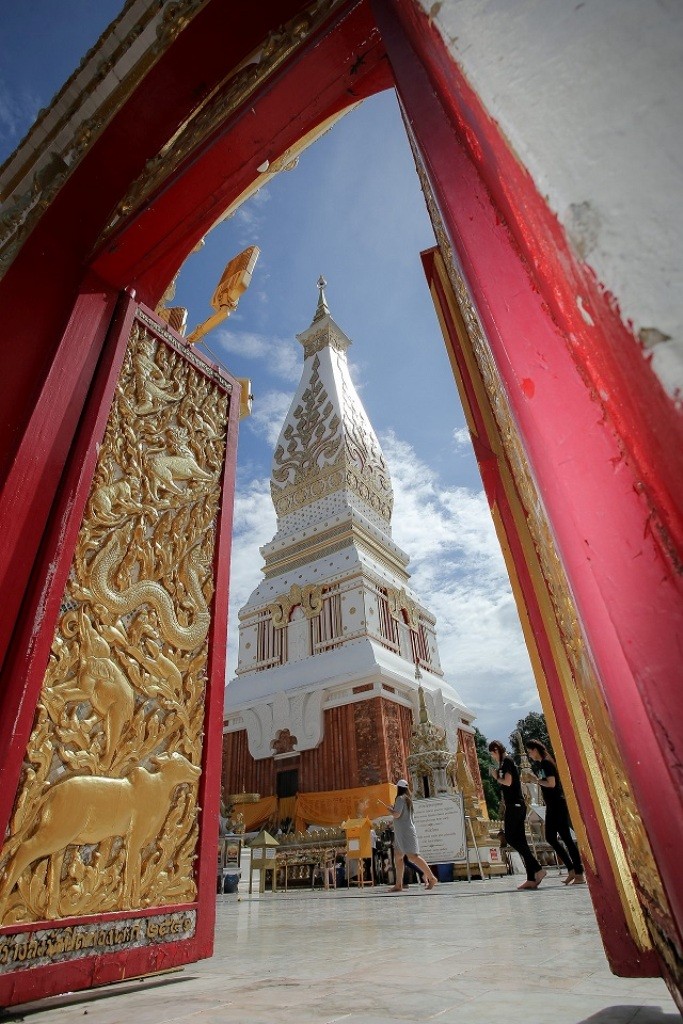 16. ความสวยงานของวัดพระธาตุพนมวรมหาวิหาร