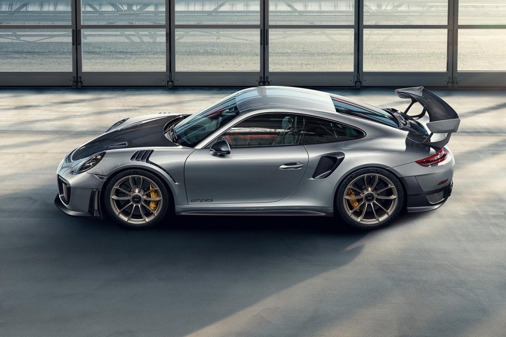 2018-porsche-911-gt2-rs (4)