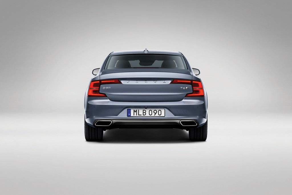 Rear Volvo S90 Mussel Blue