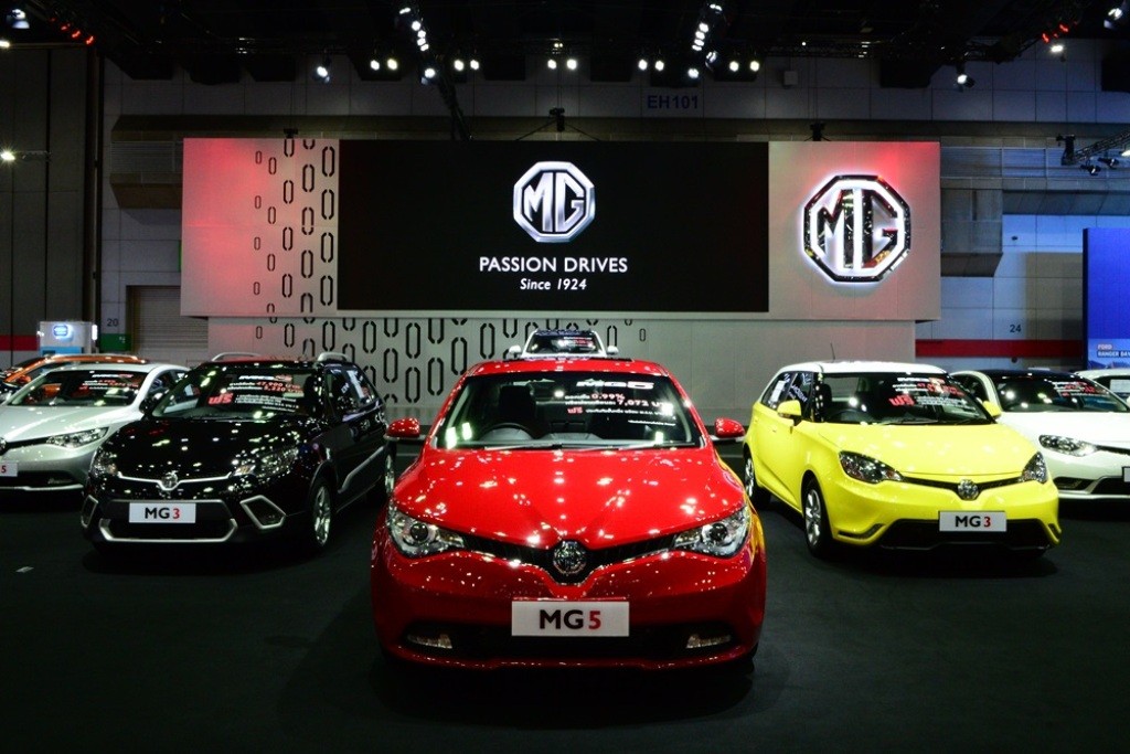 MG booth_03