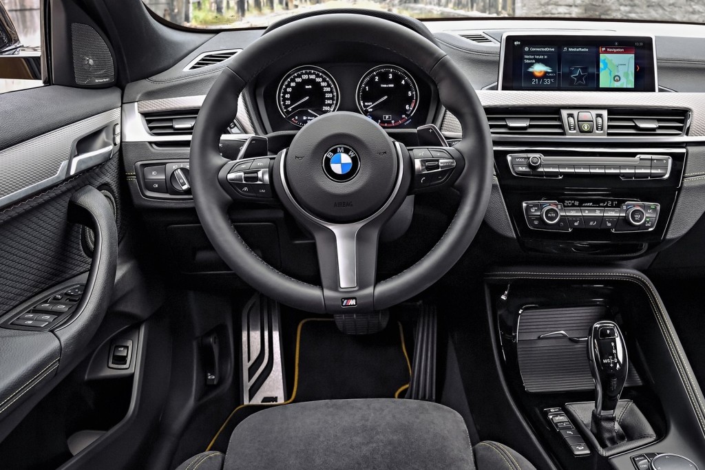 BMW-X2-2019-1600-2a