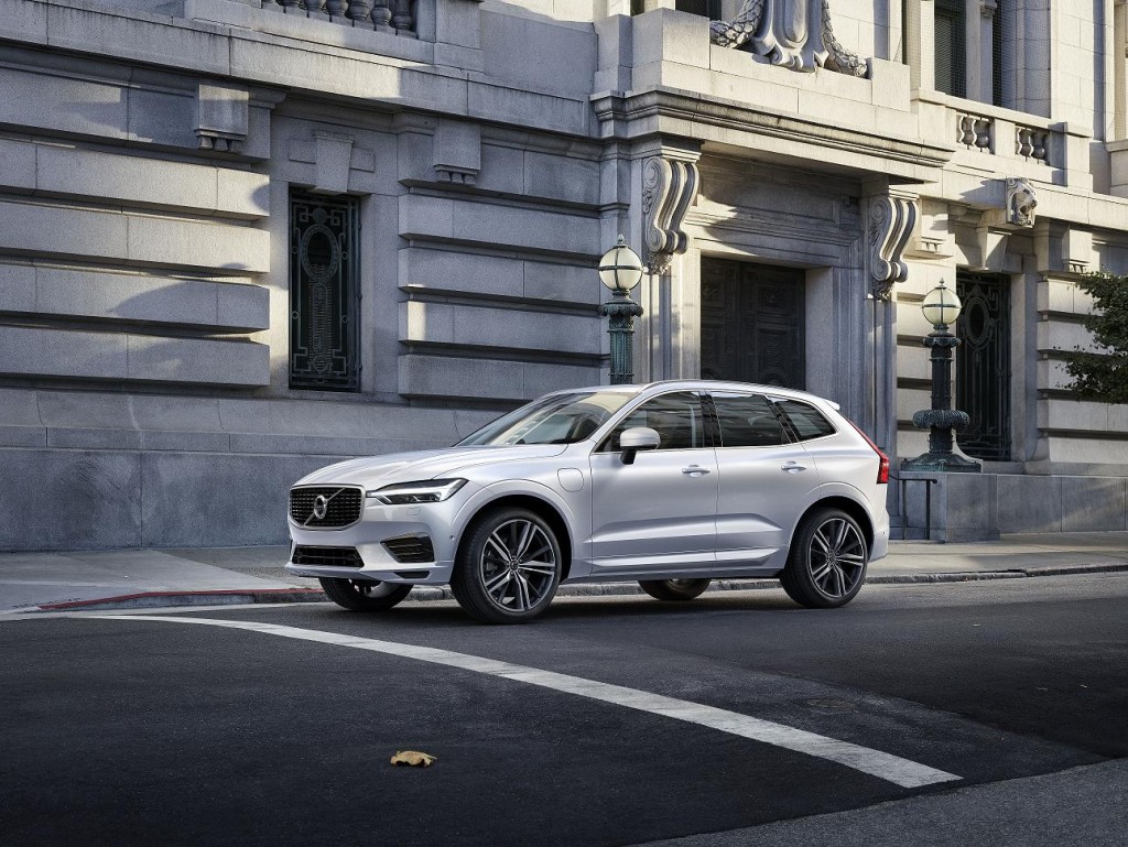 17_XC60 T8 AWD_RDesign