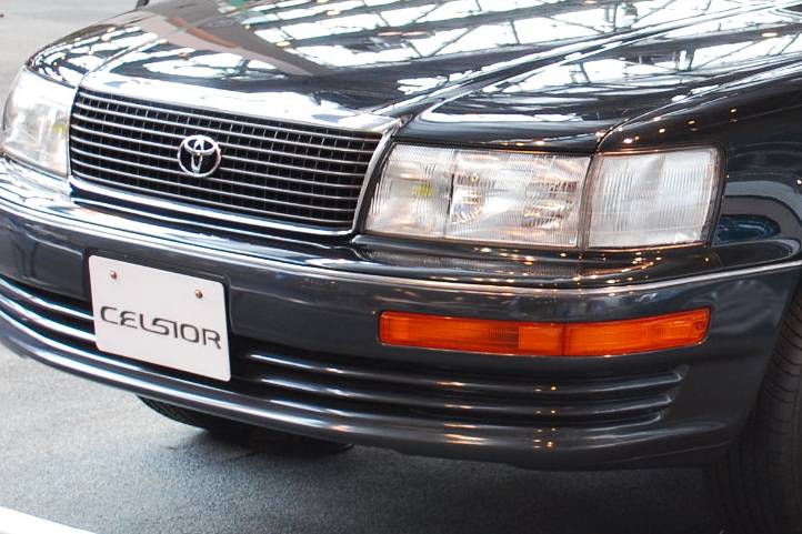 1989_Toyota_Celsior_01