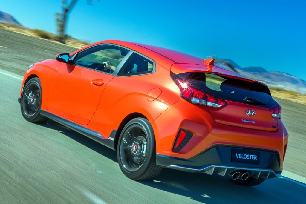 Hyundai-Veloster-2019-1600-0e