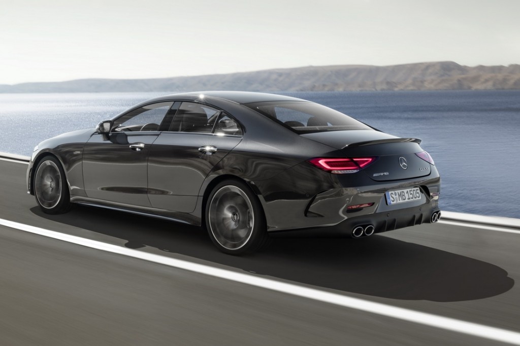 MERCEDES-AMG-CLS53-01