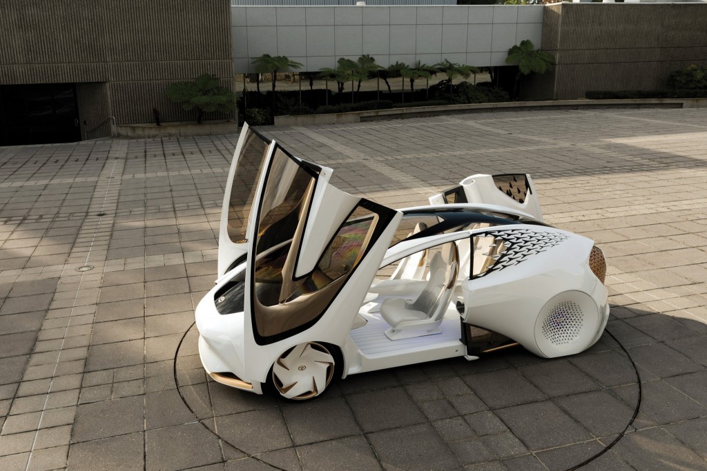 TOYOTA Concept-i_04 copy