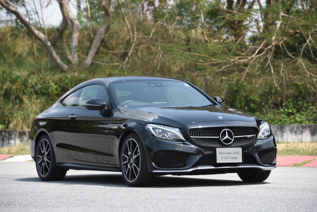 MBTh_Mercedes-AMG C 43_Black (2)