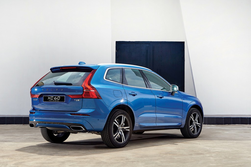 New XC60 T8 AWD_006_RE copy