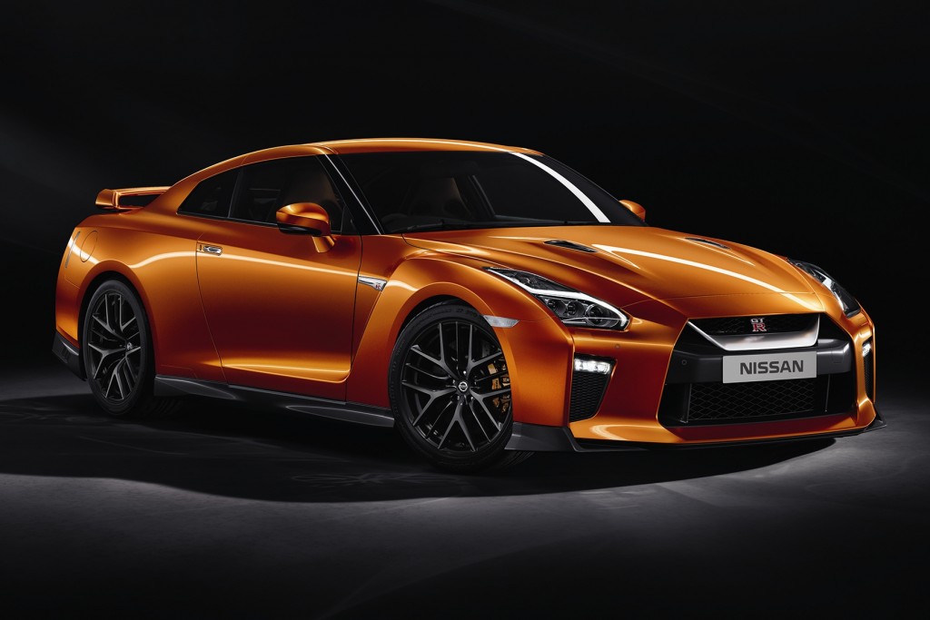 2018 GT-R Premium Edition_02