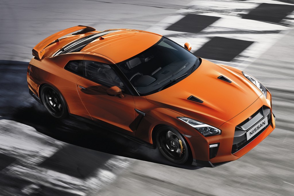 2018 GT-R Premium Edition_36cover