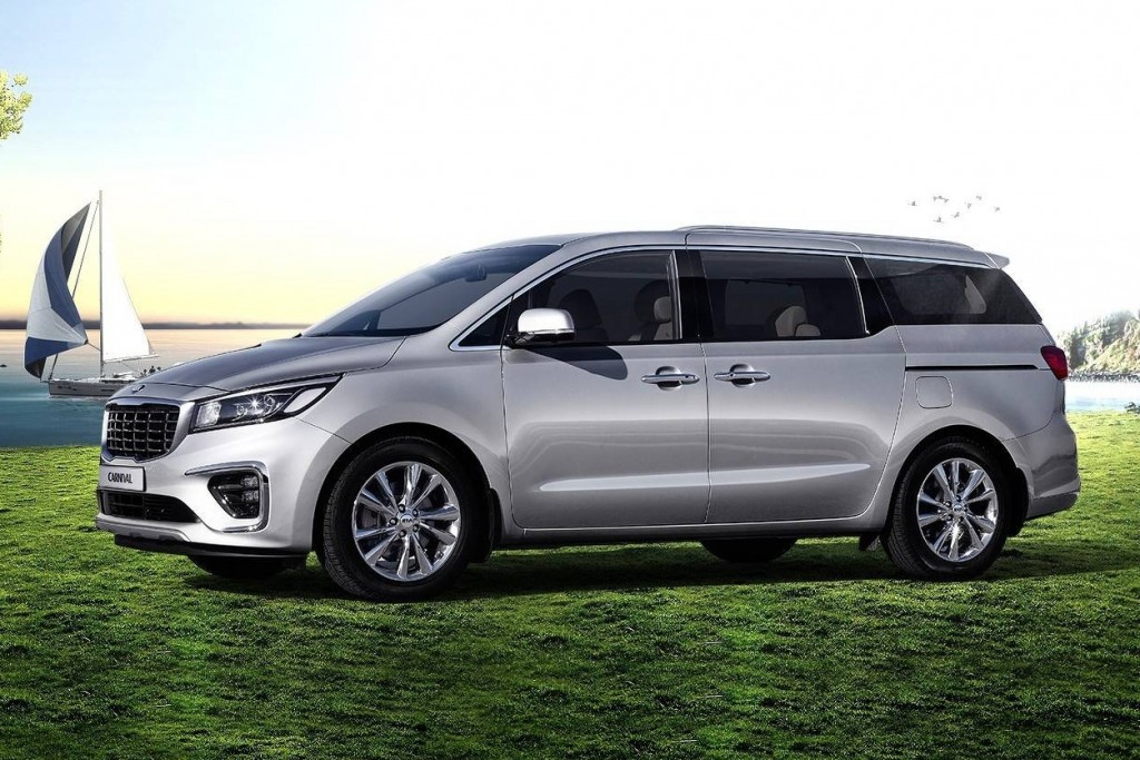 2018-kia-carnival (1)