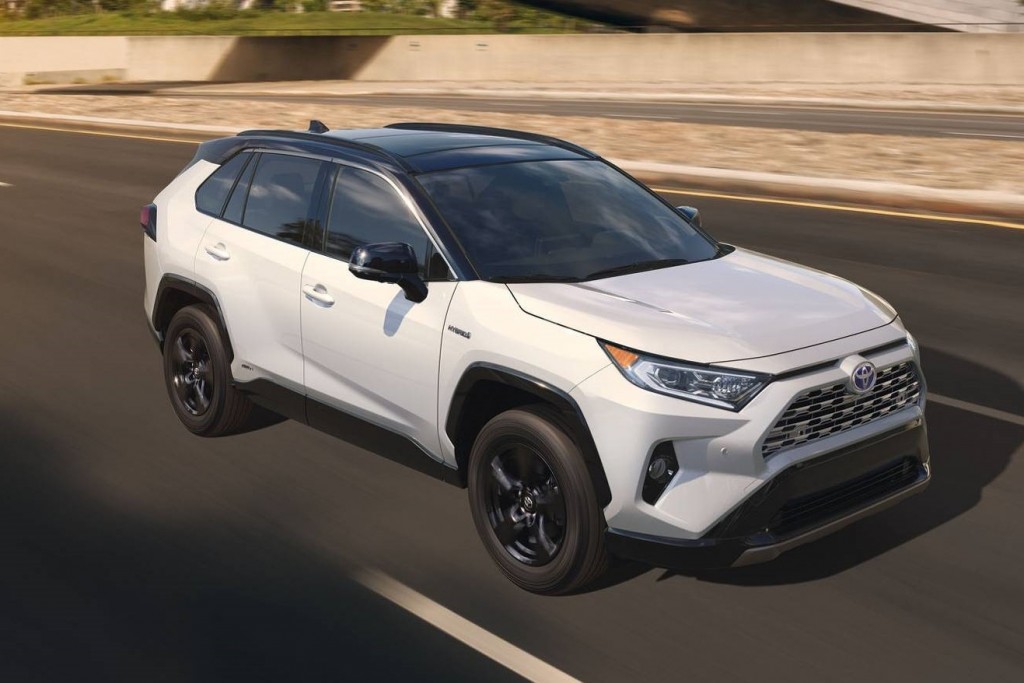 2019-toyota-rav4 (10)cover