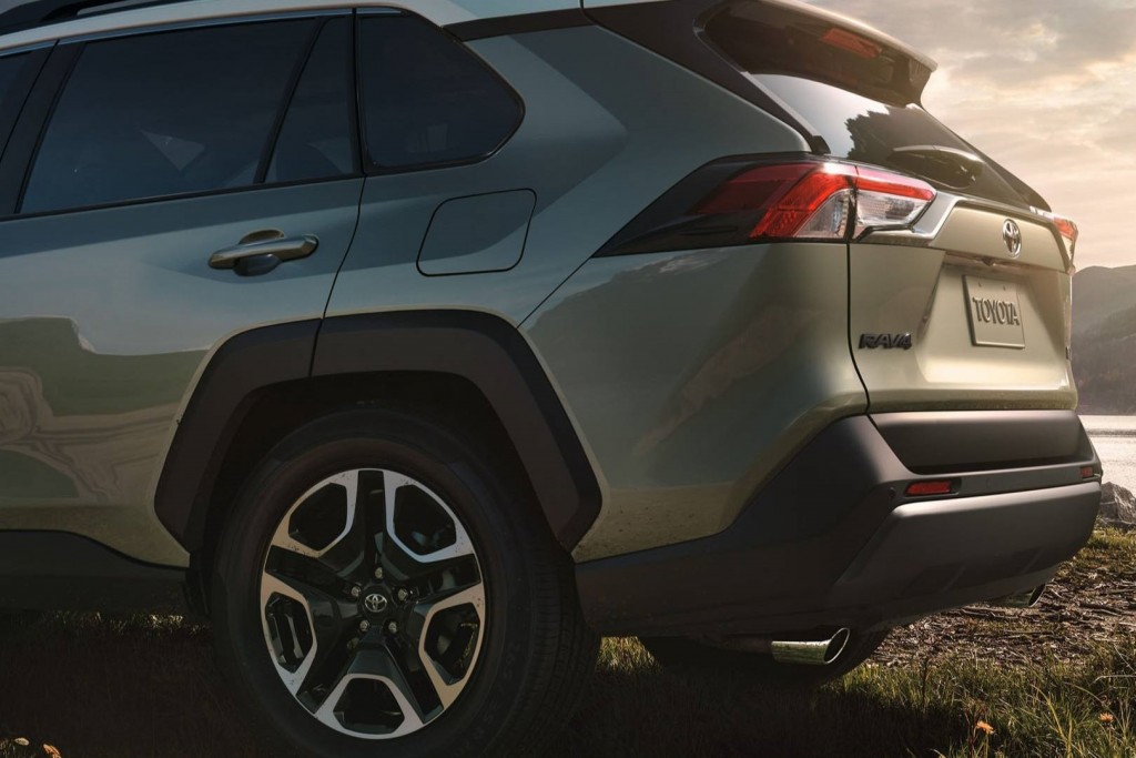 2019-toyota-rav4 (6)