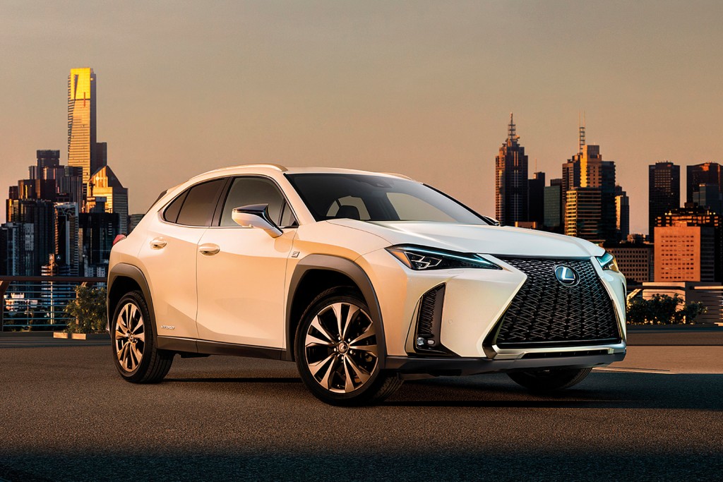 2019_lexus_ux_1_1600x1200 copy