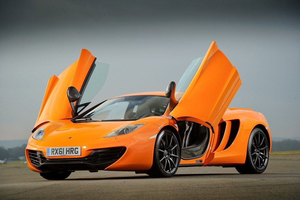 MCLARENMP4-12C-4552_12