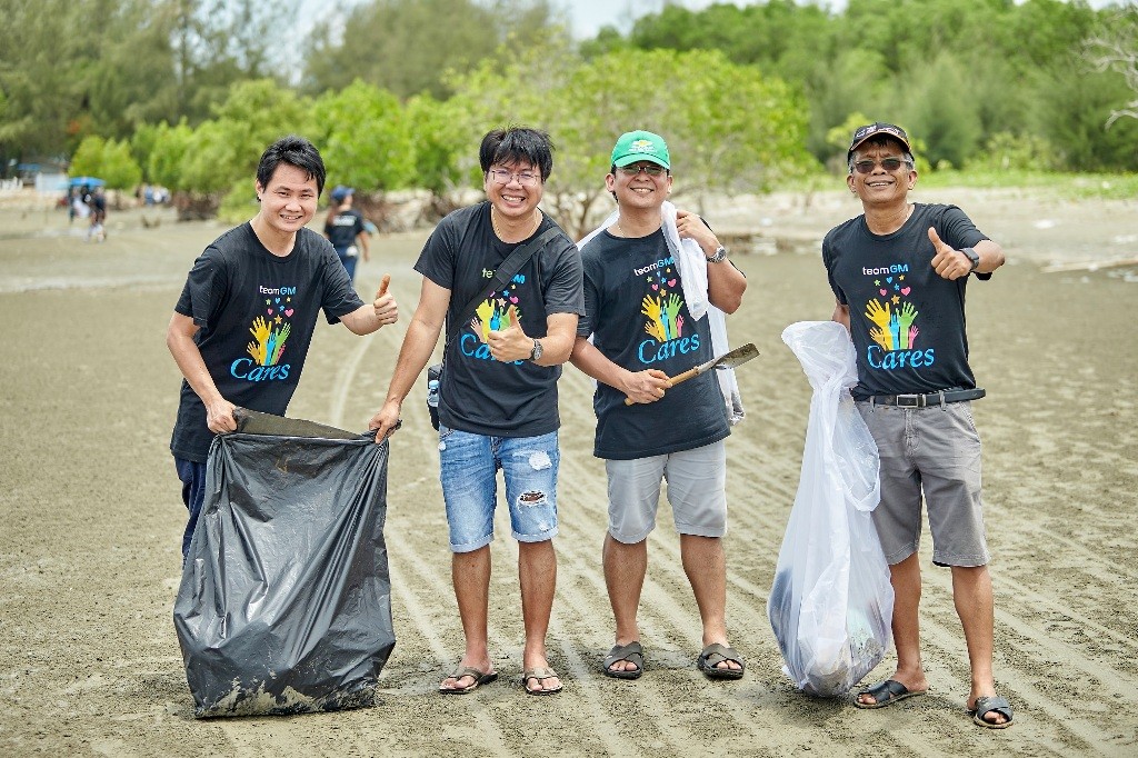 Mangroves Planting 5