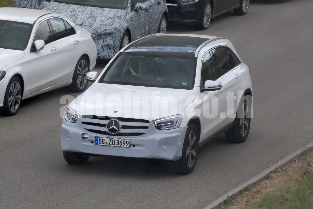 Mercedes GLC P 2