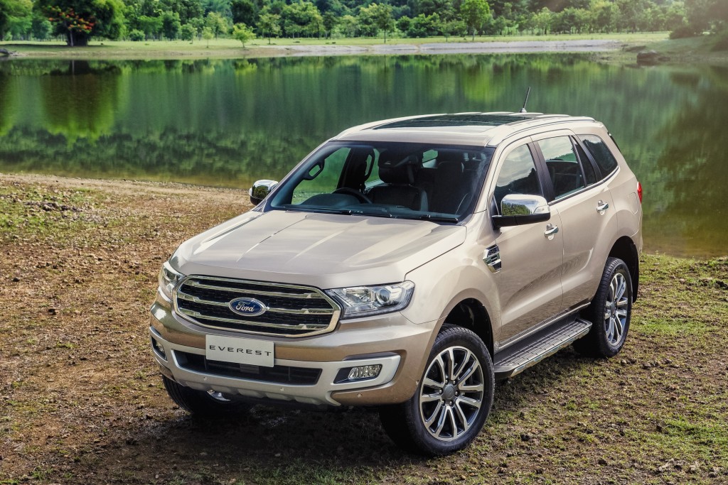 2018 Ford Everest (01)