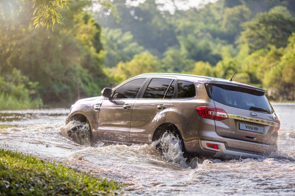 2018 Ford Everest (13)