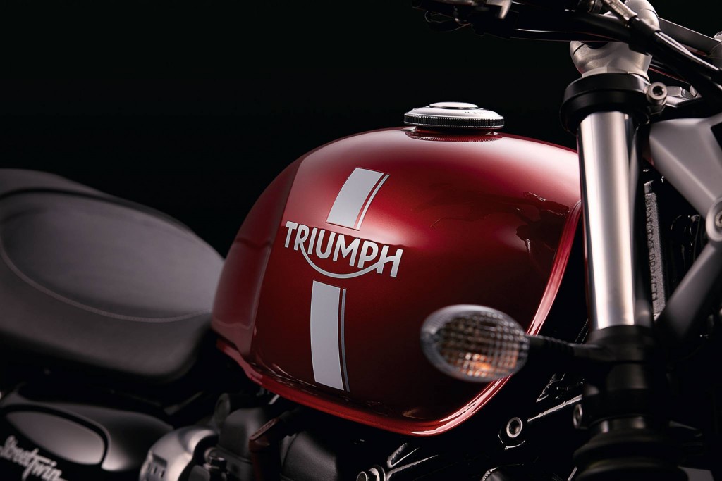 Pic_Triumph_Street Twin_4