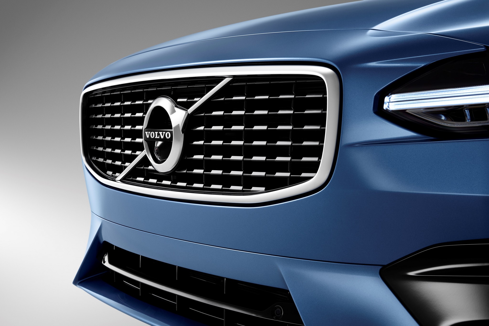 192814_Volvo_S_V90_R-Design_Studio