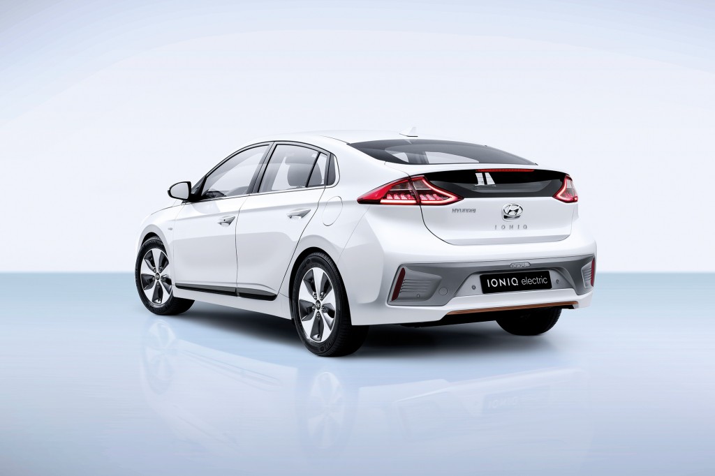 IONIQ Electric (5) copy