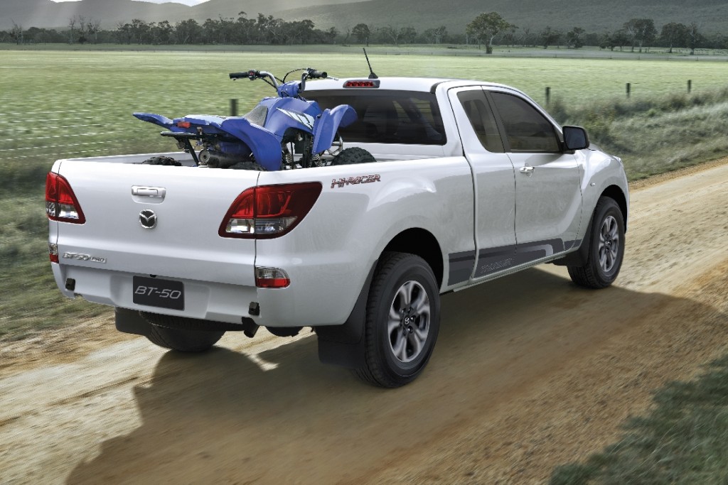 Mazda BT-50 Pro Thunder  (4)