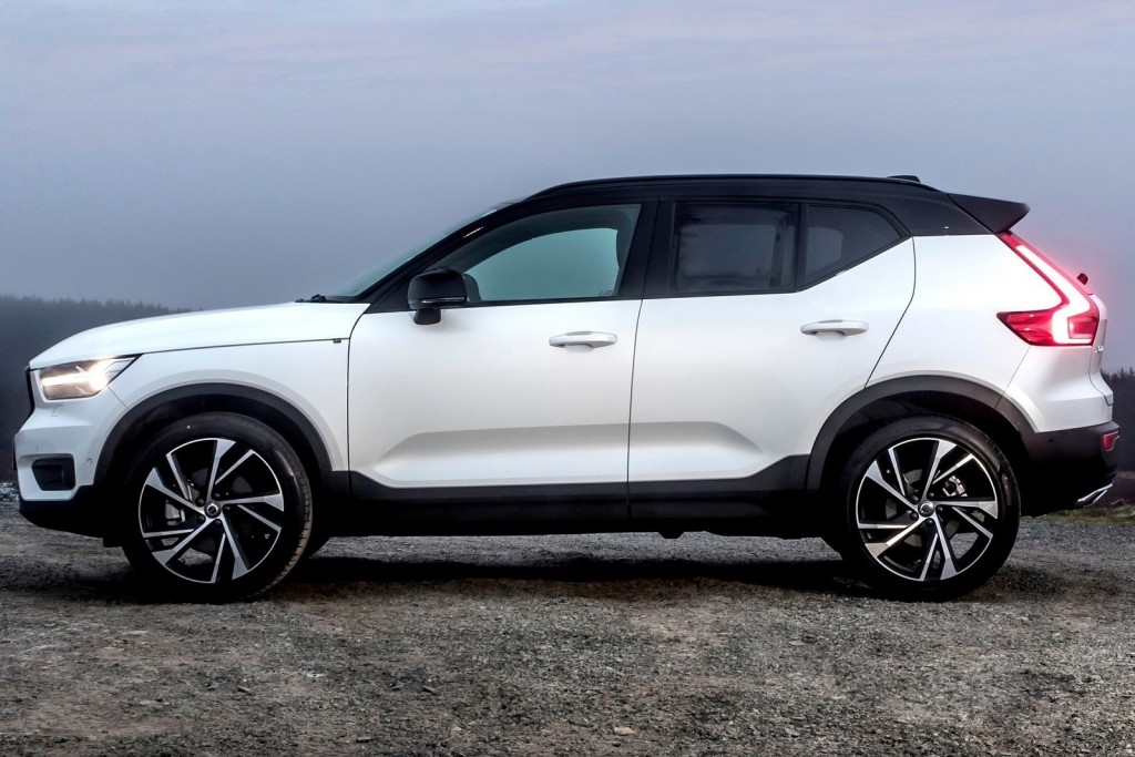 Volvo-XC40_UK-Version-2018-1600-25