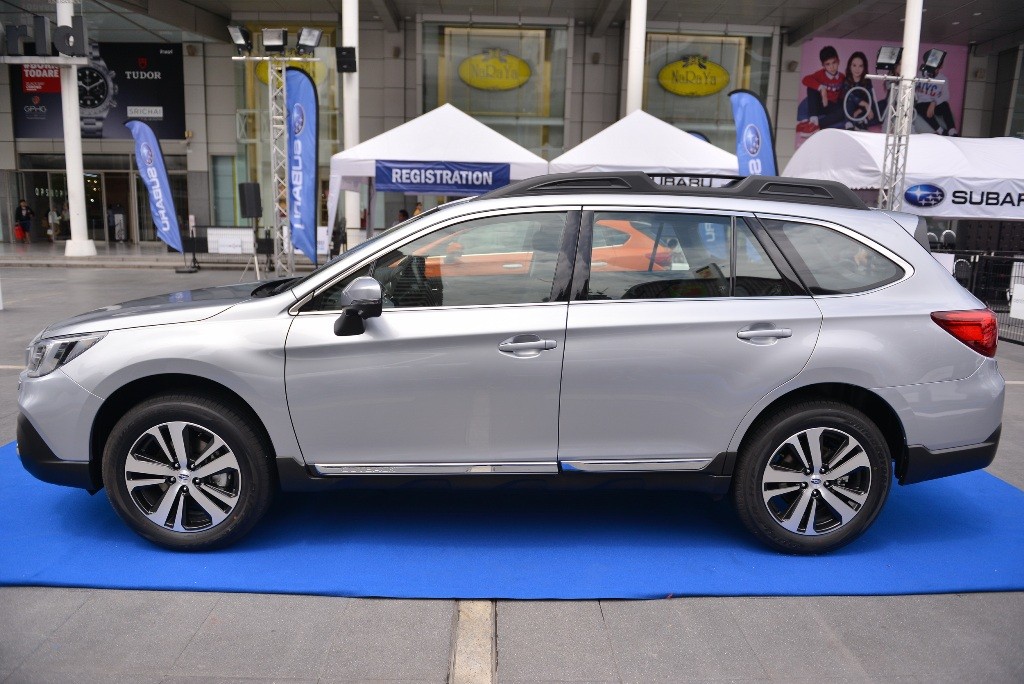 Subaru Outback 2.5i-S (5)