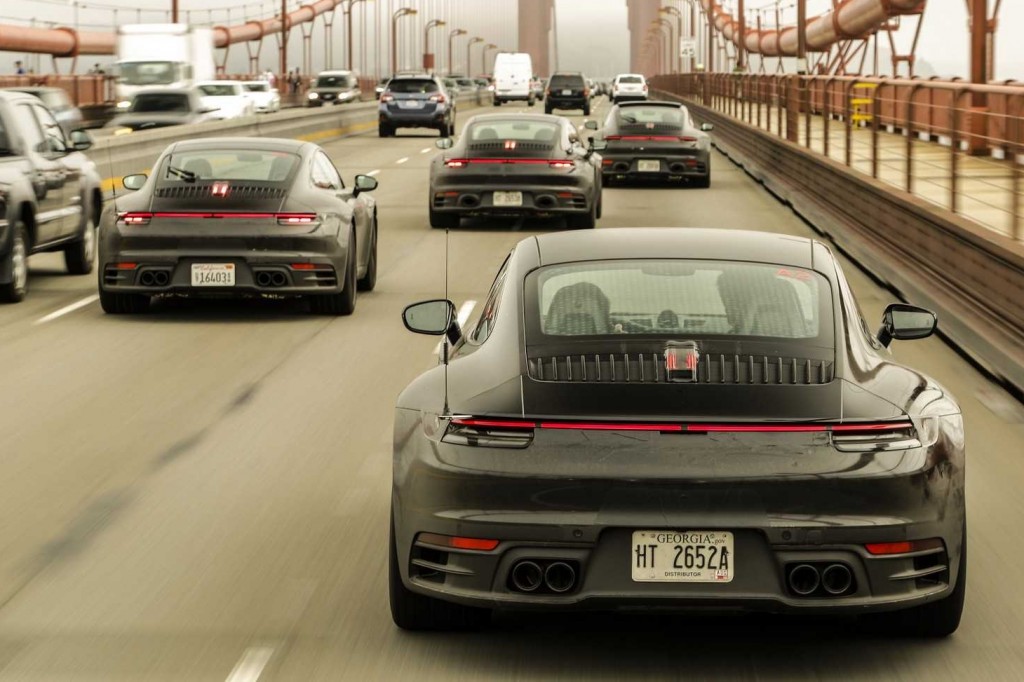 2019-porsche-911-teasers (4)