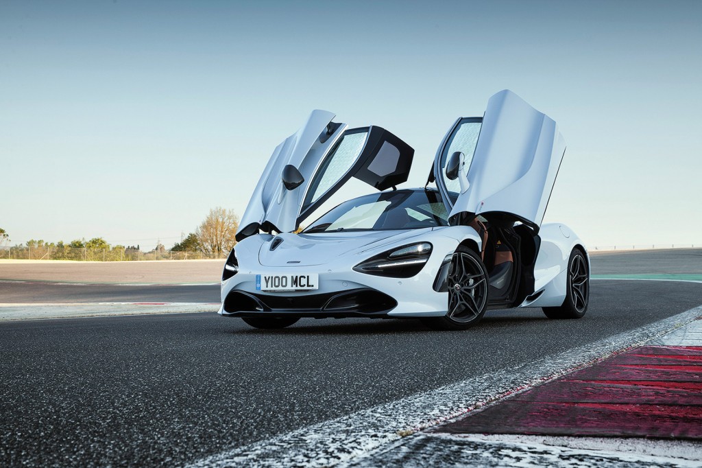 Large-7772-McLaren720S-GlacierWhite copy